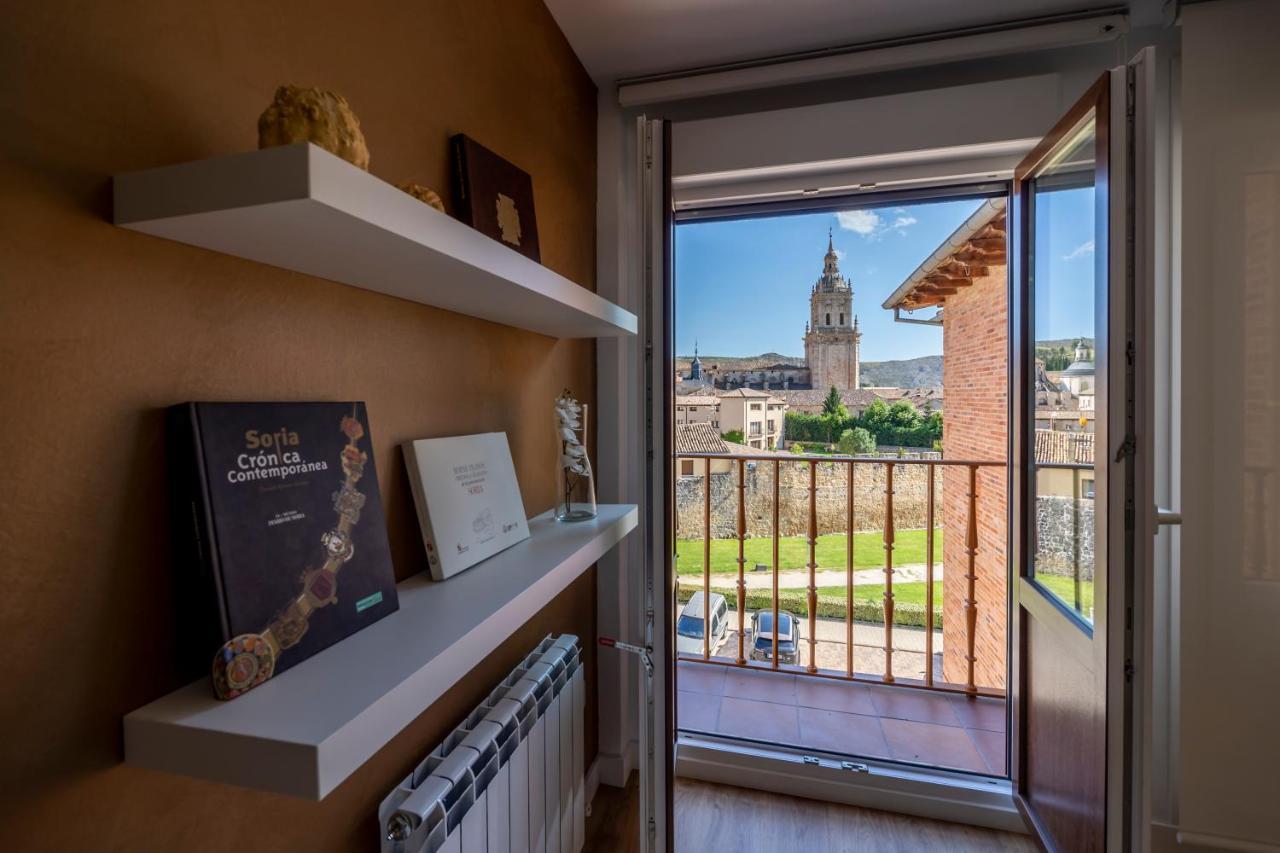 El Balcon Del Poeta Daire El Burgo De Osma Dış mekan fotoğraf
